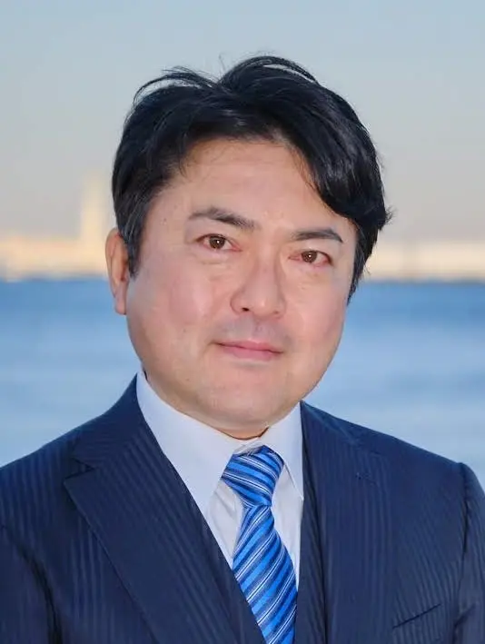 中村峰介